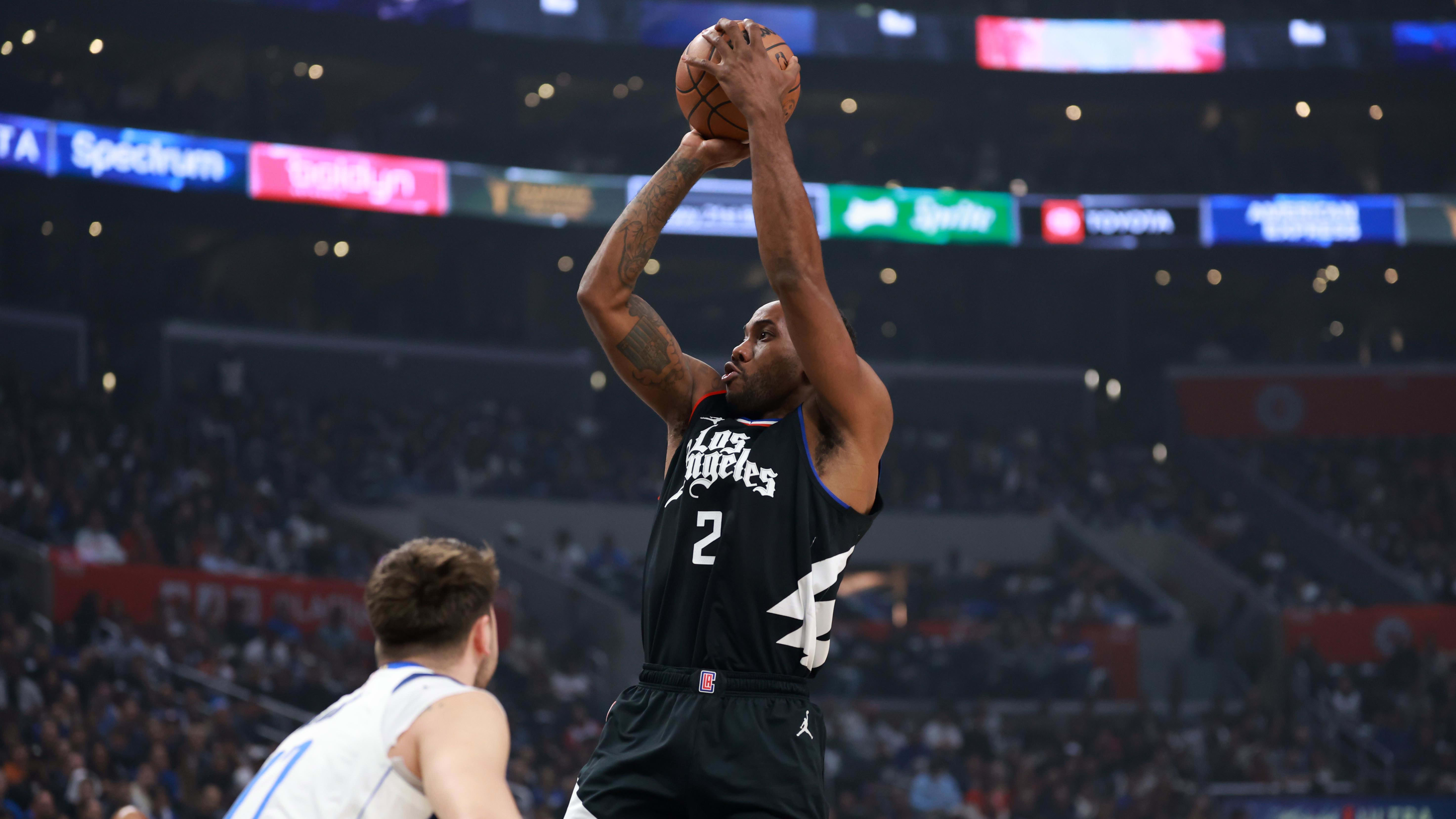 Kawhi Leonard, Clippers Confident in Finding 'Rhythm' After Game 2 Loss vs. Dallas Mavericks