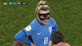 Why was Lauren Hemp wearing a mask for England against Australia?