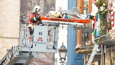 Cinco trabajadores heridos al derrumbarse el interior de un edificio en obras en Bilbao