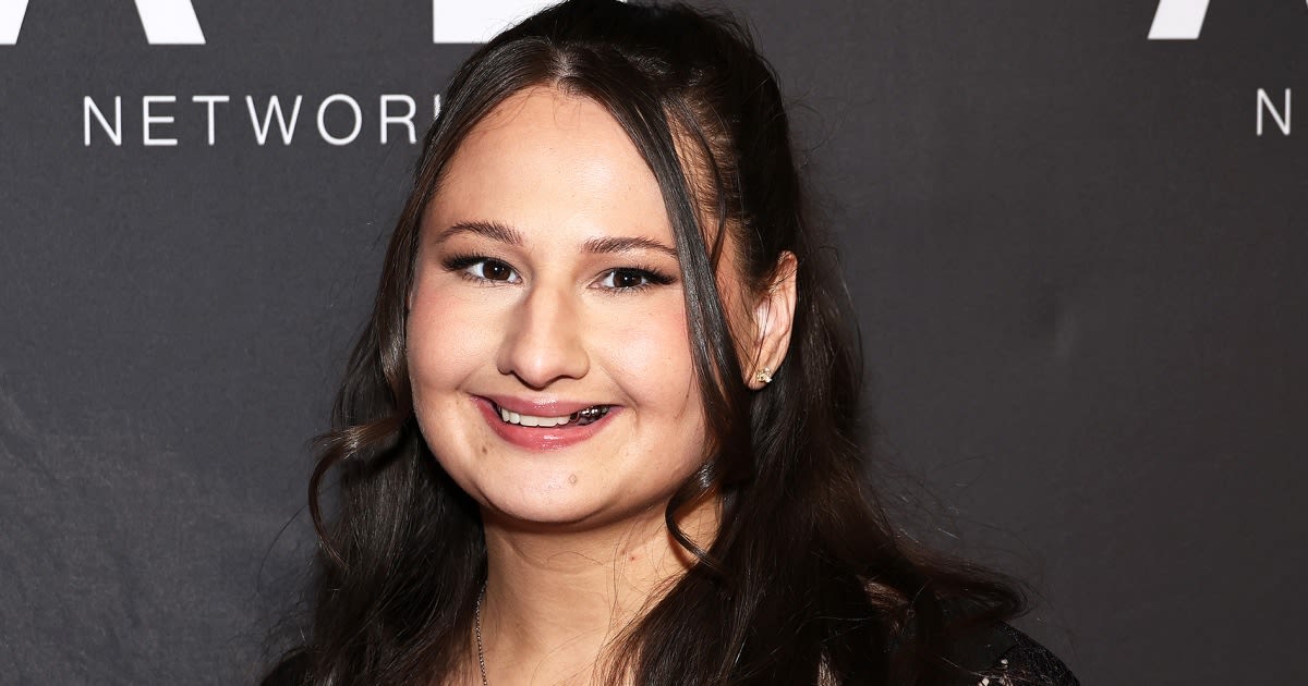 Fans say Gypsy Rose Blanchard’s blond glow up reminds them of ‘a young Jennifer Coolidge’