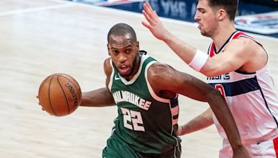 115-92. Los Bucks no tiran la toalla