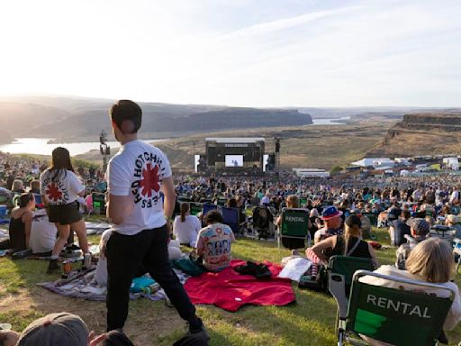 PHOTOS | Red Hot Chili Peppers at The Gorge Amphitheatre