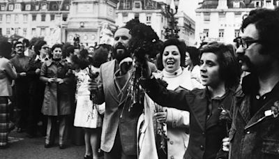 Historia - 50 años de la Revolución de los Claveles: "El legado democrático en Portugal"