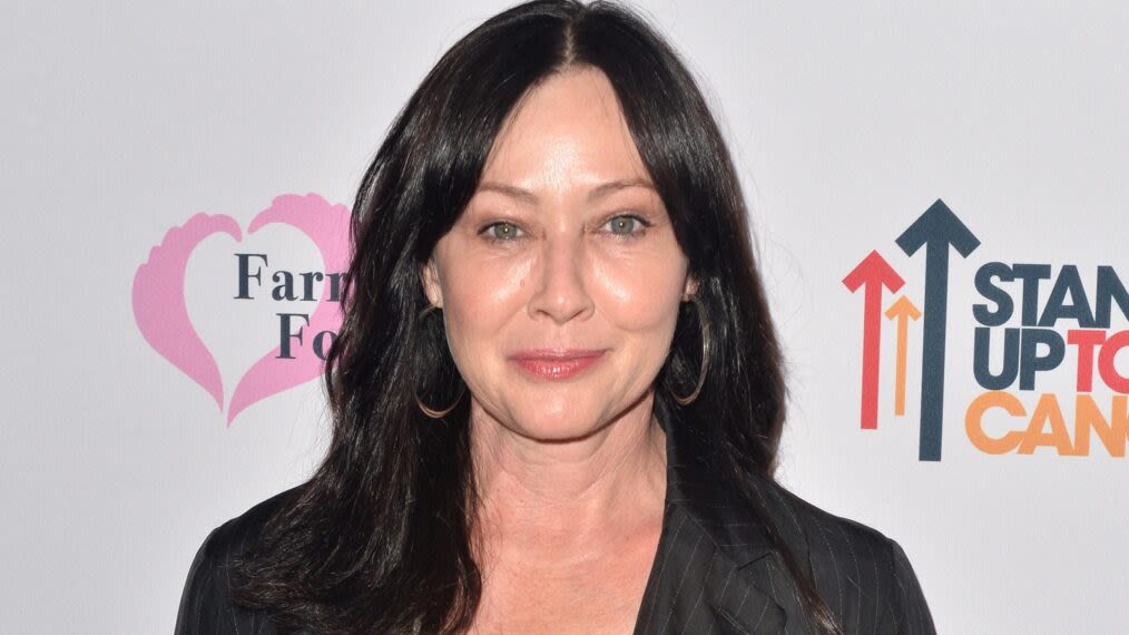 Shannen Doherty Remembered by '90210' Costars at '90s Con