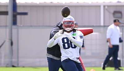 WATCH: Patriots' Drake Maye Hits Former FSU Football Star With Impressive No-Look Pass