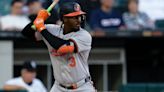 Mateo hits 3-run HR in return to power O's win