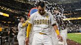 Higashioka hits walk-off homer and Tatis extends hitting streak to 17 games as Padres beat A's 4-3