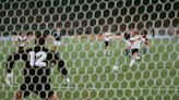 La dura historia de Andreas Brehme, el hombre del penal a Goycochea en la final de Italia ‘90 que no estaba preparado para morir