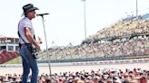 Country music superstar Tim McGraw fires up the crowd during Hy-Vee IndyCar Weekend
