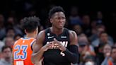 Report: Thunder acquire Victor Oladipo, draft picks in trade with Heat