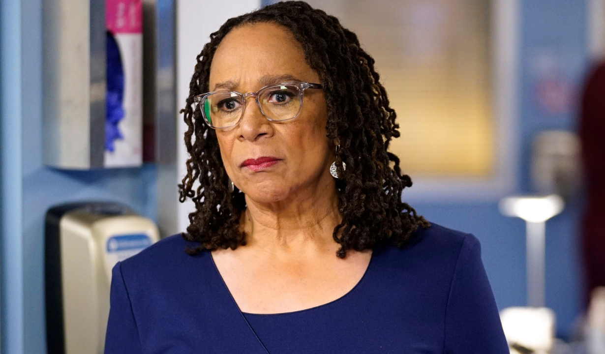 Chicago Med’s S. Epatha Merkerson Announces Heartbreaking News: ‘Such Fond Memories’