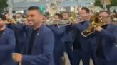 El Recodo da concierto en calles de Japón