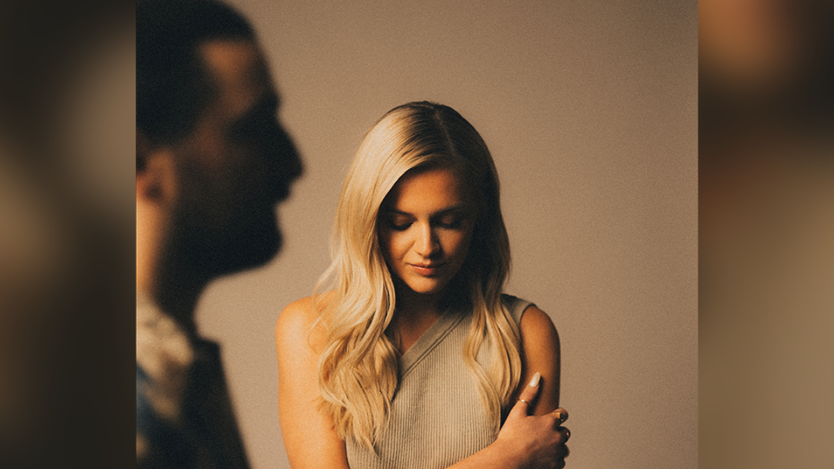 Kelsea Ballerini, Noah Kahan Duet Premieres One Day Early On iHeartCountry — How To Listen | BIG 104.7
