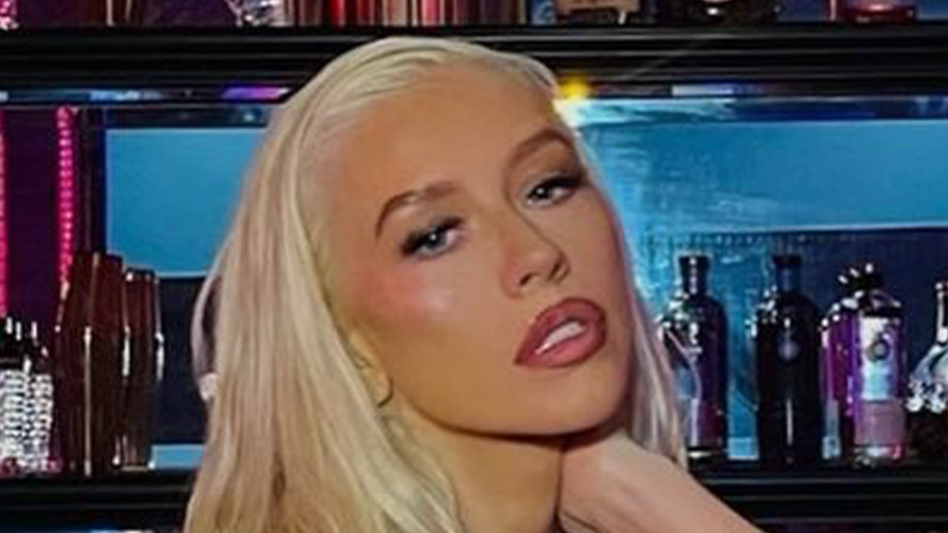 Christina Aguilera looks slimmer than ever in Vegas pics after weight loss