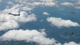 Estados Unidos vuela un B-1B sobre la península de Corea en el primer lanzamiento de municiones en siete años