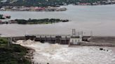 LCRA crews will replace Wirtz Dam floodgates at Lake LBJ. Here's why it matters to Austin