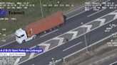 Pillan a un ciclista cruzando cuatro carriles de una autopista en Sant Feliu de Llobregat, Barcelona