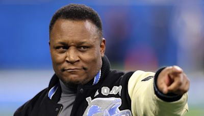 Barry Sanders reveals a recent health scare with his heart