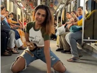 Video: Woman Dances To 'Aaj Ki Raat' In Metro, Internet Says "Be Mindful"