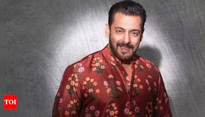 Mukesh Rishi recalls fond memories during 'Judwaa' shoot, calls Salman Khan a true Punjabi | Hindi Movie News - Times of India