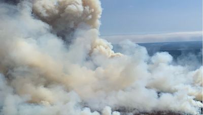 Wildfires force hundreds of Manitobans to evacuate to Winnipeg