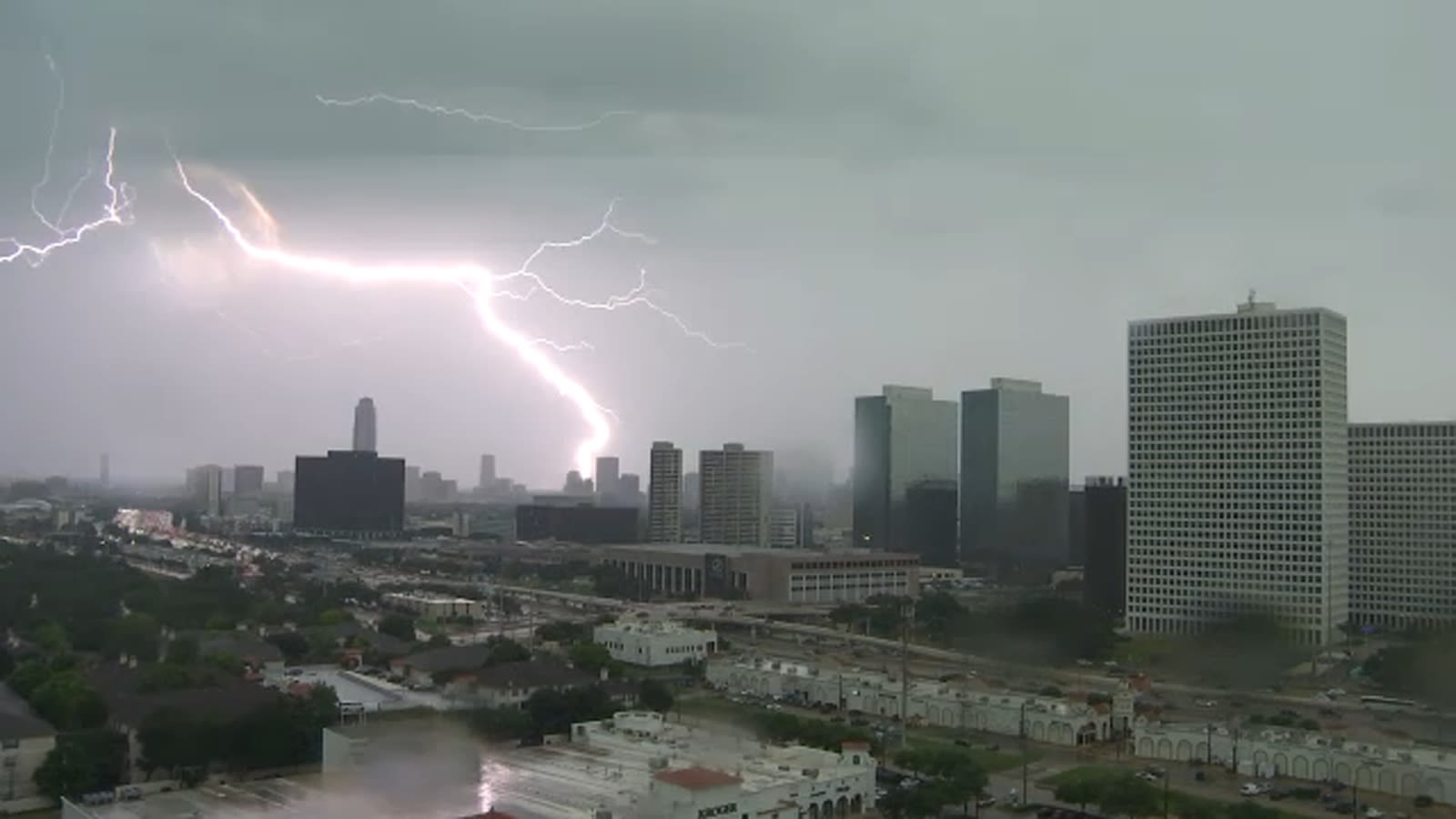 Lightning strikes Hobby Airport runway, closing it, officials say