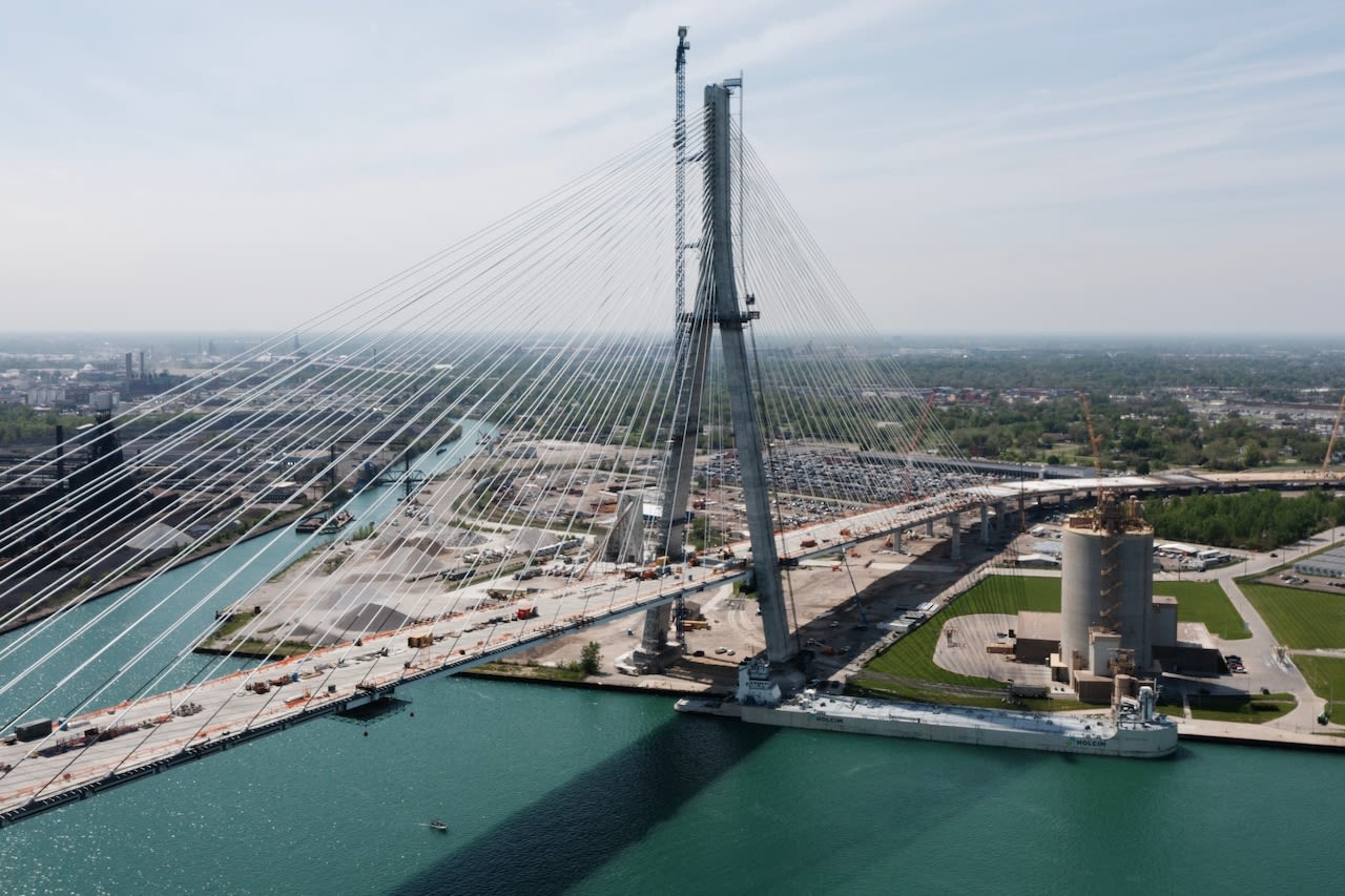 Michigan, Canada officially connected by North America’s longest cable-stayed bridge