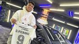 Damián Pizarro, el goleador de Colo Colo personaliza su auto deportivo - La Tercera