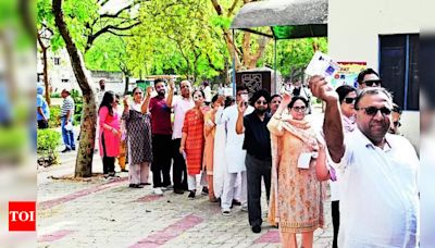 Punjab sees 62% voting in Lok Sabha polls, Bathinda tops state | Chandigarh News - Times of India