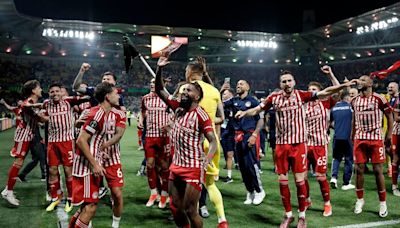 Conference League: Olympiacos vence a Fiorentina y logra el primer título europeo de la historia para un club griego - La Tercera