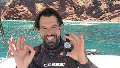 Hobby diver finds lost £55,000 luxury watch on seabed with metal detector