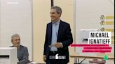 La visión de Ignatieff, el filósofo que sueña con una democracia autocrítica, colaborativa y abierta