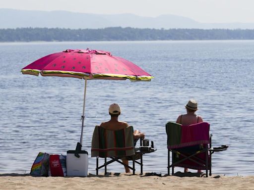 Toronto under prolonged extreme heat event with ‘little relief.’ Here’s how hot it could get this week