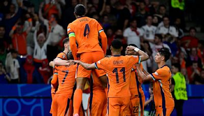 Netherlands 2-1 Turkey: Koeman's complete dramatic comeback