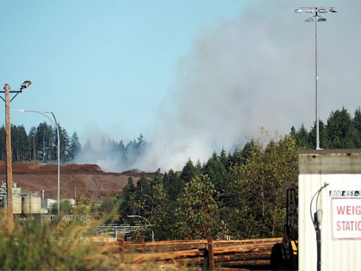 Multiple departments battle hog fuel fire at Nanaimo’s Harmac mill