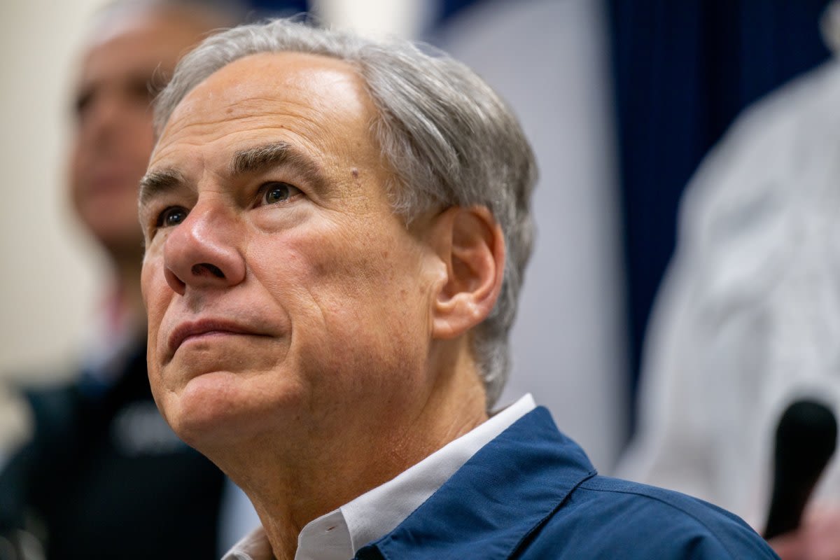 Greg Abbott sounds alarm over Houston "voter fraud"