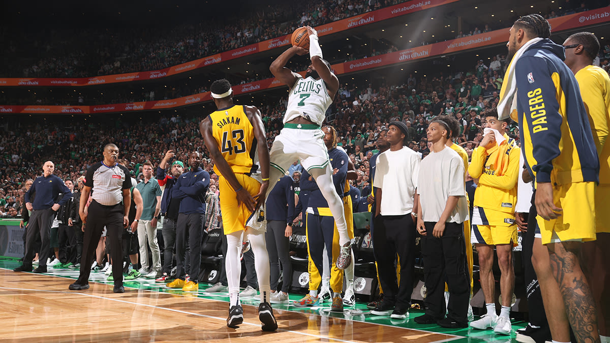 Jaylen Brown plays hero as Celtics trio makes history in Game 1 win over Pacers