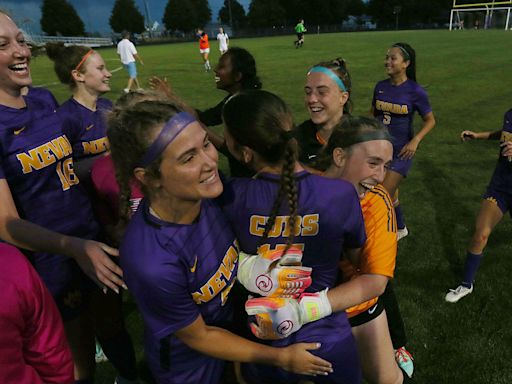 How retiring Nevada girls soccer coach Randy Davis built the Cubs into a superpower