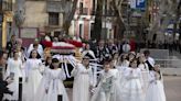 "La Camilla" procesiona por las calles de Xàtiva