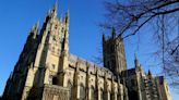 La catedral de Canterbury sirve como una discoteca silenciosa. No a todos les encanta la idea