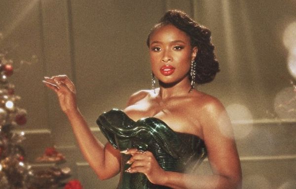 Jennifer Hudson to Tour 'The Gift of Love: An Intimate Live Experience'