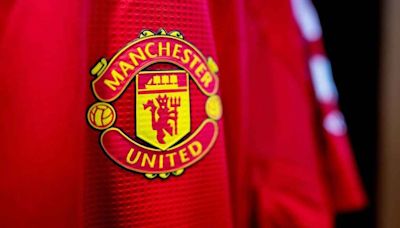 Manchester United registra pérdidas millonarias pese a ingresos récord