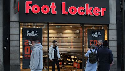 Two firms say Foot Locker wins from a strategy shift at Nike. We're not so sure