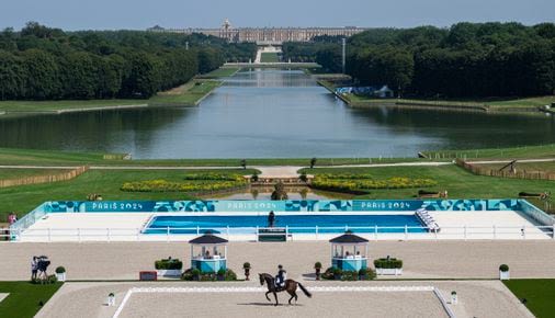 As bankrupt Steward sells and closes hospitals, Ralph de la Torre visits Versailles to watch the Olympics - The Boston Globe