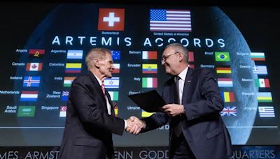 Suiza firma un acuerdo espacial internacional