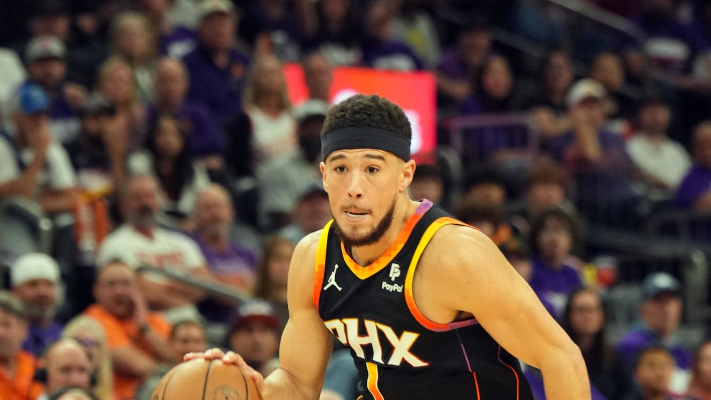 Devin Booker Mentioned in Rockets, Suns Trade Rumors