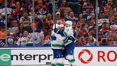 Five observations from Canucks' pivotal Game 3 win: The Elias Lindholm factor and more