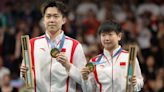 China gana a Corea del Norte y se adjudica el oro en dobles mixtos