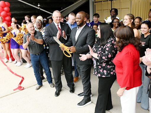 Here are the details of the $4 million upgrade to Caddo's Lee Hedges football stadium