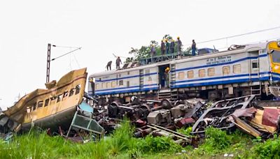 Over 1.5 lakh 'safety category' jobs in Railways remain vacant amid rising train safety concerns